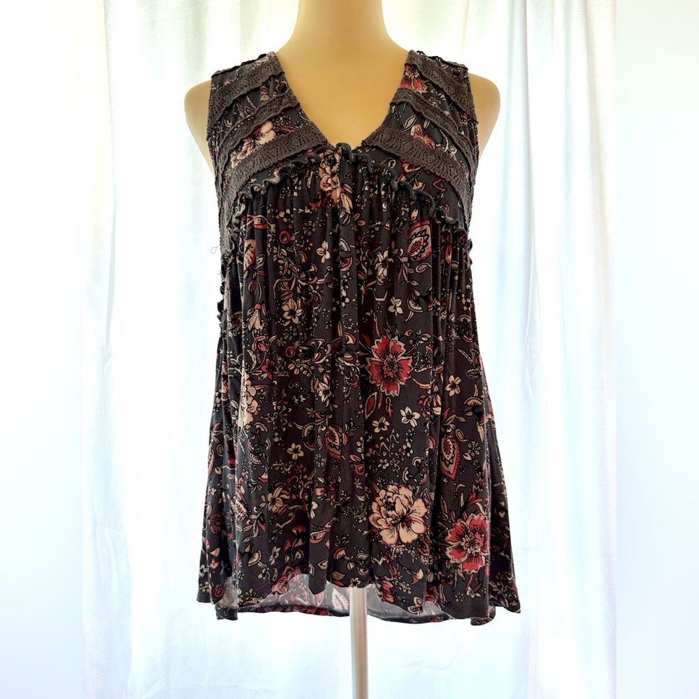 Summer flower print tank top